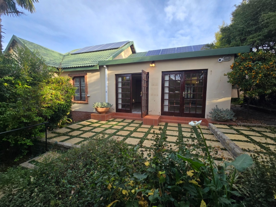 3 Bedroom Property for Sale in Pentagon Park Free State